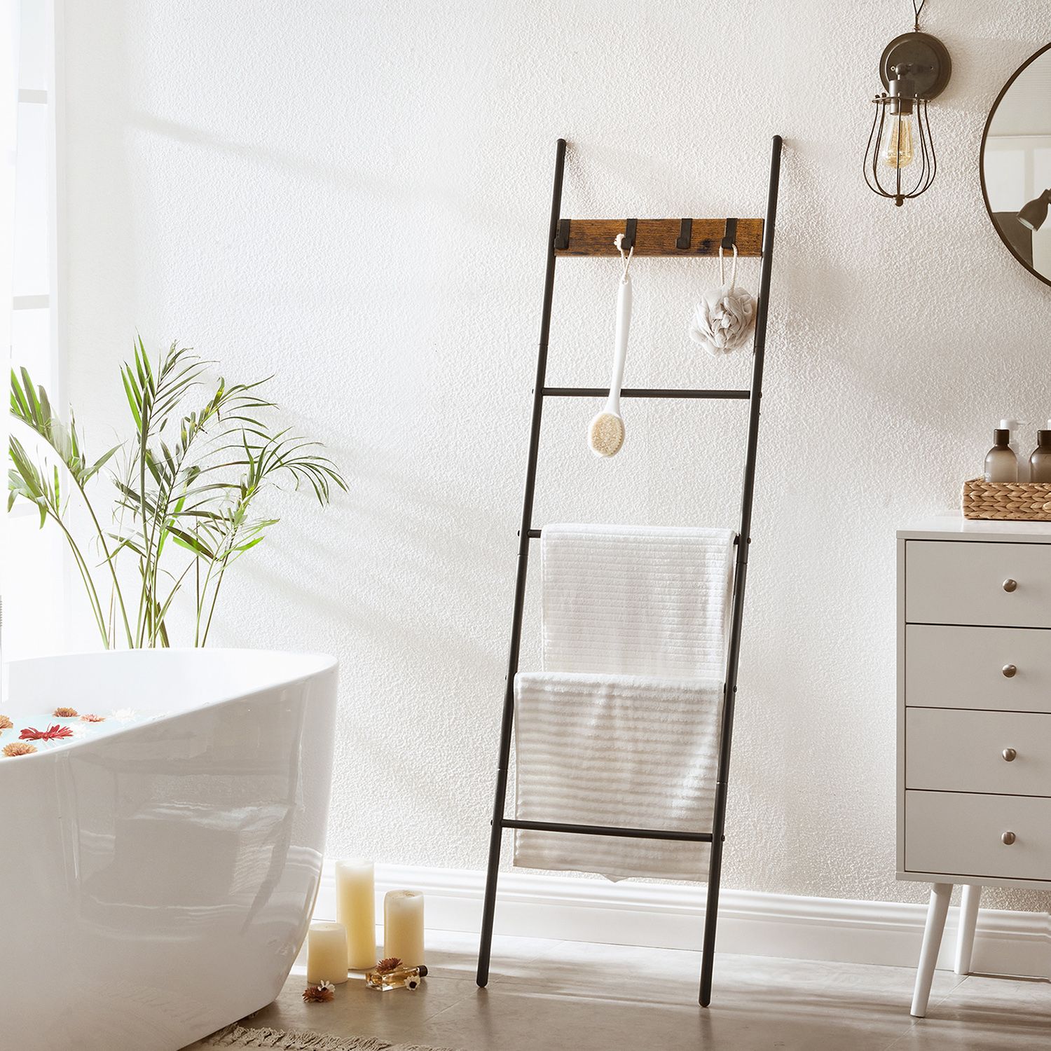 Towel Ladder Shelf with 5 Levels 44 x 160 cm Space Saving Metal Frame 4 Hooks Industrial Style Vintage Brown/Black - Image 4