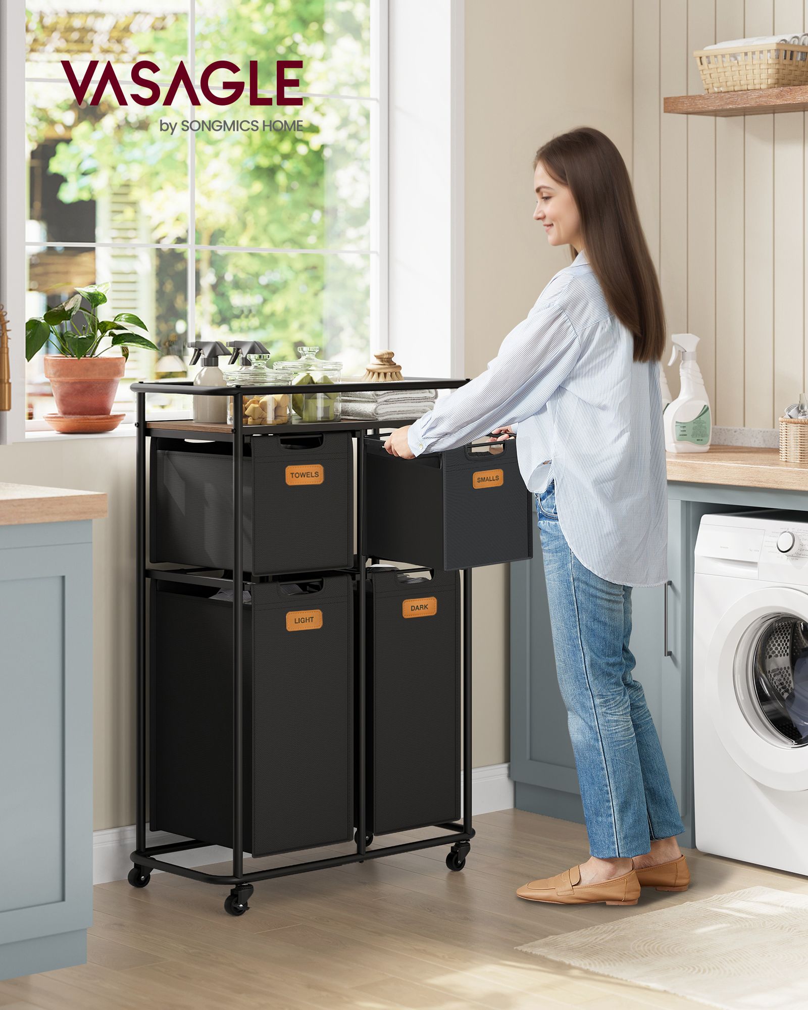 Laundry sorter with wheels and 4 removable pockets - Image 2