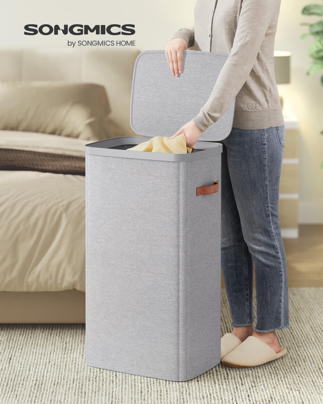 Practical laundry basket with compartments and lid - Image 2