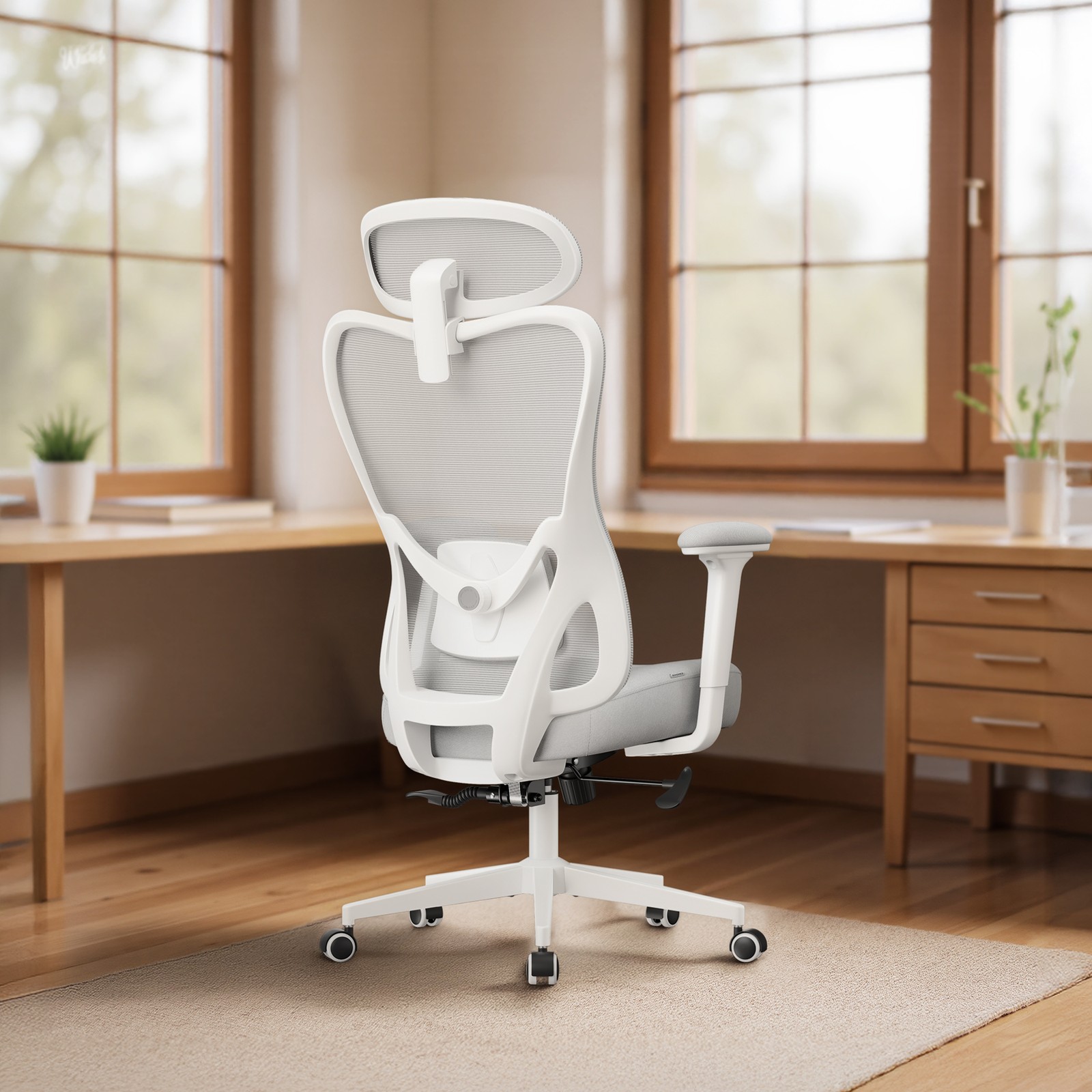 Ergonomic office chair with adjustable support - Image 4