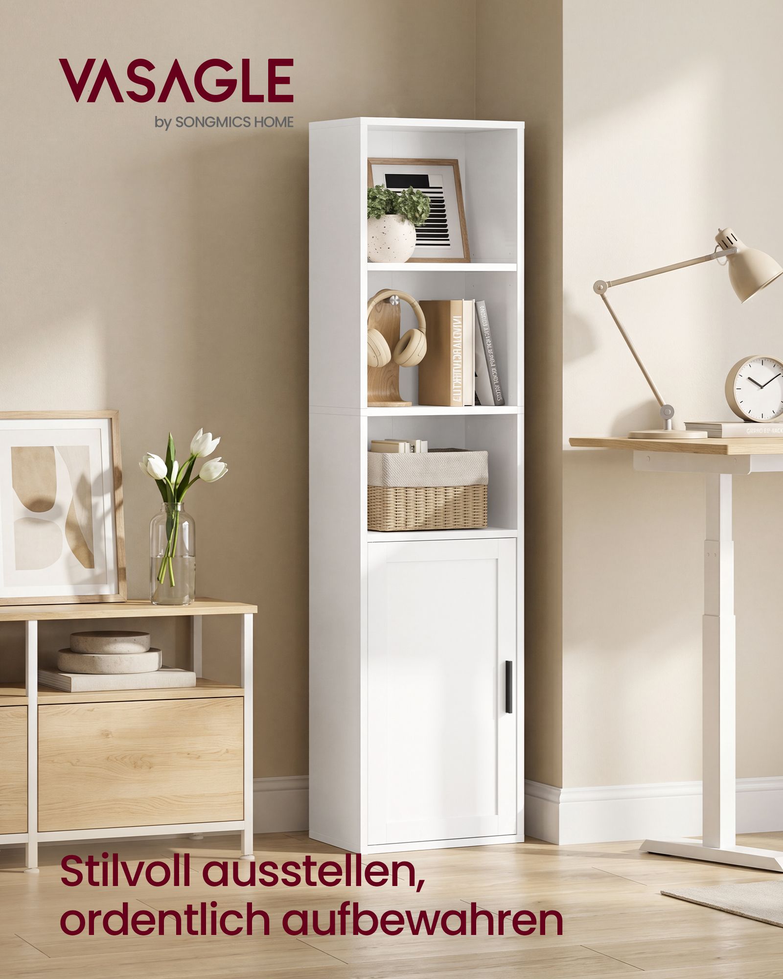 Bookcase with 5 shelves and a door, 31.8 x 24 x 145.9 cm