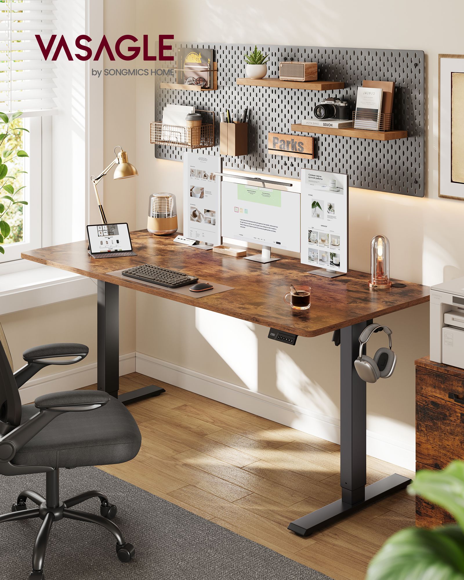 Height-adjustable desk 160 x 70 cm, brown
